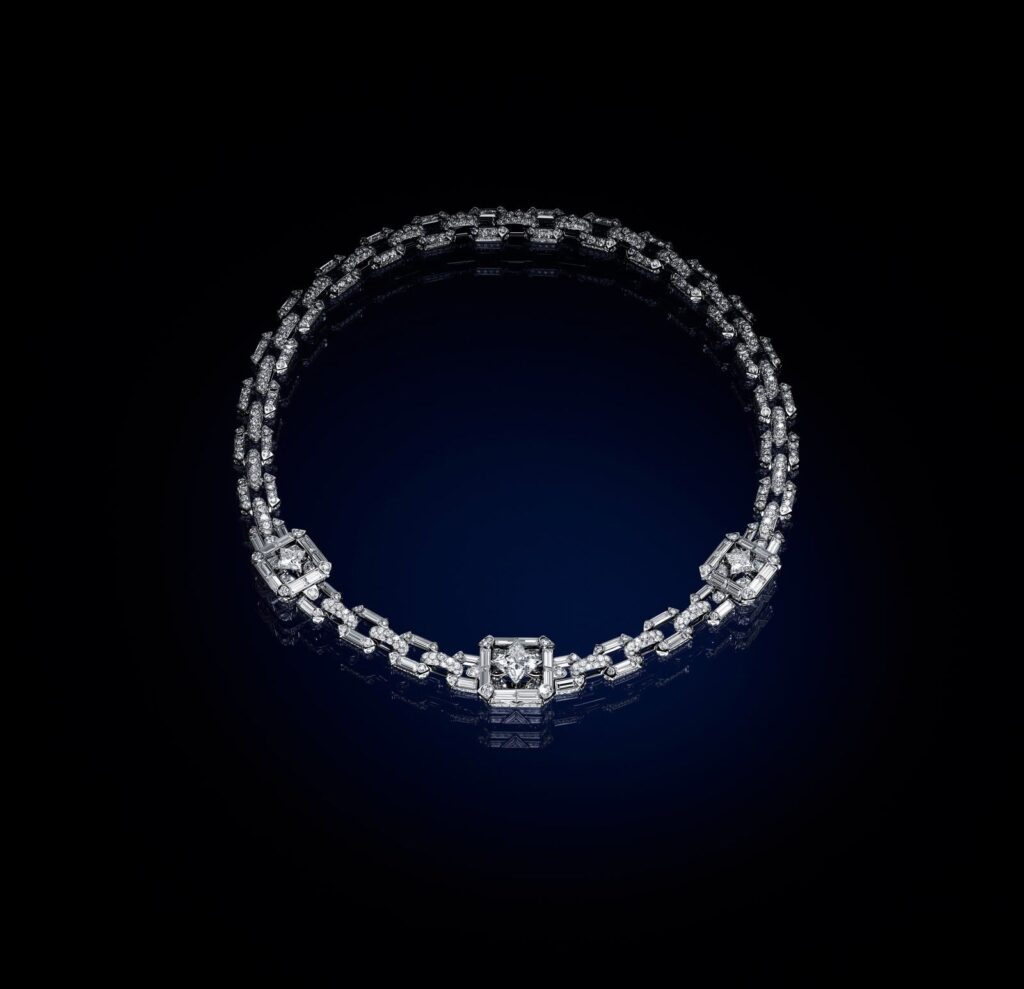 Colección Bravery High Jewellery honra a Louis Vuitton / Patricia Olivares Taylhardat, Louis Vuitton, colección Bravery High Jewellery, colección Bravery II, Francesca Amfitheatrof, joyería, maison, piezas, piedras, moda, creativa, parisinos, excelencia, lúdicos, diseños, personalidad, calidad, multicolor, diamantes, parís, colecciones, tachuelas, cerraduras, romano