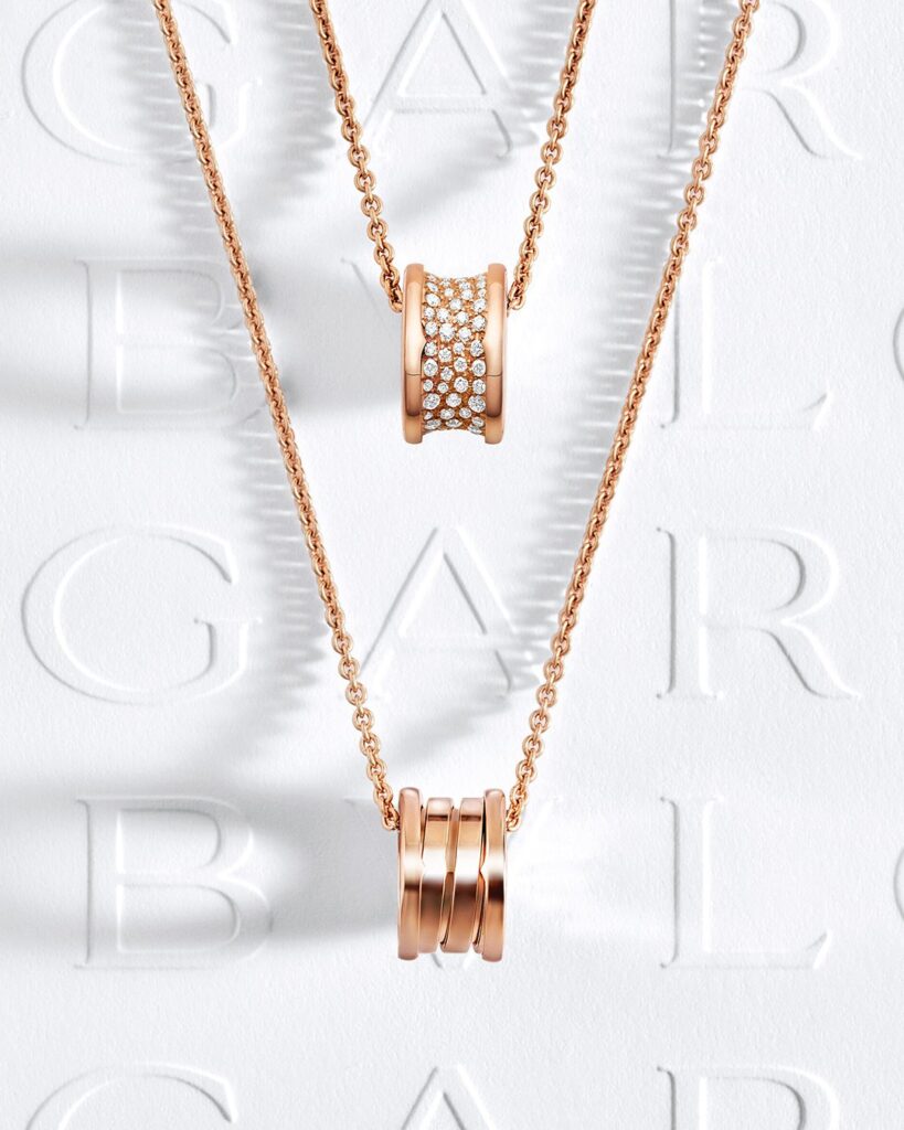 La colección B.Zero1 de Bvlgari: La más emblemática de la maison made in Italy / Patricia Olivares Taylhardat, Bvlgari, B.Zero1, colección, Made in Italy, majestuosidad, armonía, metáfora, maison, pureza, emblemática, audaz, El Coliseo