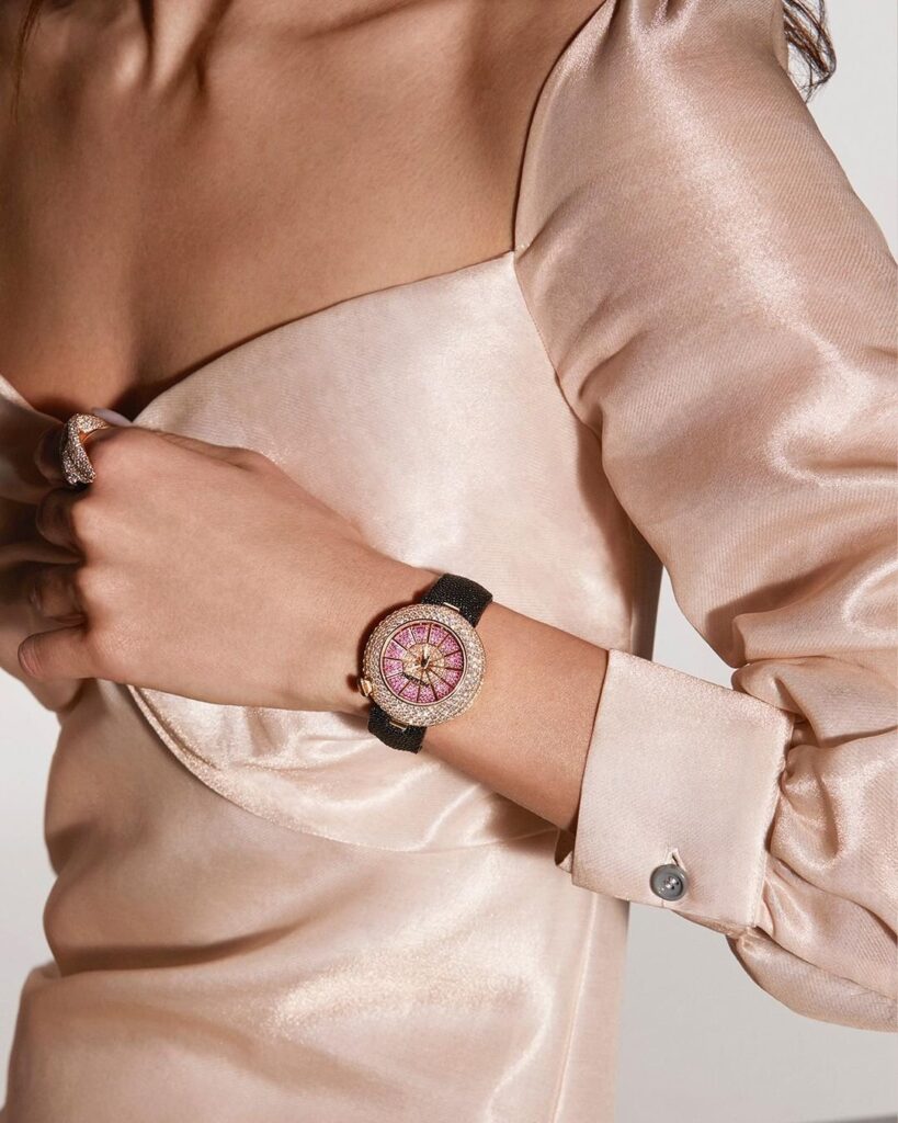 Un reloj joya es el Alter ego de Carlos Palmiero / Patricia Olivares Taylhardat, Palmiero, Alter, Carlos Palmiero, alter ego, italiana, oro, joyería, relojería, elegantes, muñeca, esfera, colección, relojes, diamantes