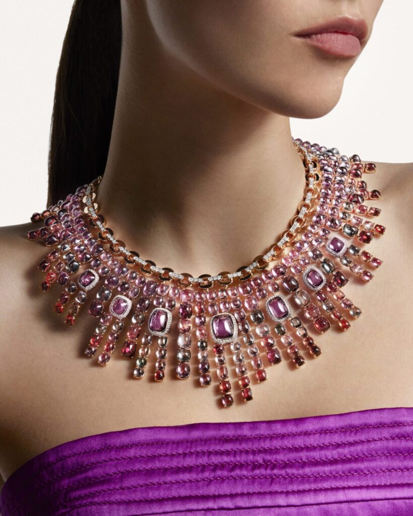 Pomellato presenta una brillante línea de alta joyería / Patricia Olivares Taylhardat, Pomellato, Prisma de color milanés, Tesoros monocromáticos, Planetario, Milán, Tahití, Piero Portaluppi, Italianas, colección, joyas, milanés, joyería, perlas, espinelas, diamantes, oro, cadena, collar, brillante