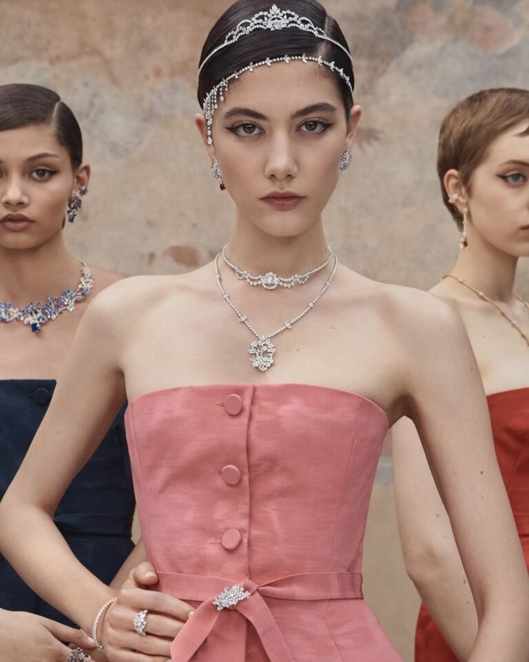 Una fascinante colección de Dior: Diorama & Diorigami / Patricia Olivares Taylhardat, Dior, Diorama & Diorigami, Colifichets, toile de Jouy, art de vivre, brillantes, diamantes, conejo, búhos, zafiros, cisnes, colecciones, rubíes, boutique, joyería, christian, artesanía