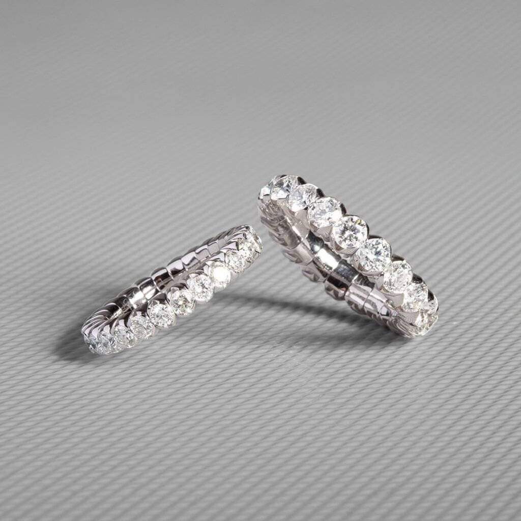Mattiolli X-Band: un nuevo sentido de la eternidad / Patricia Olivares Taylhardat, Mattiolli, X-Band, anillos, diamantes, oro blanco, diamantes, diamantes blancos, diamantes negros, pulseras