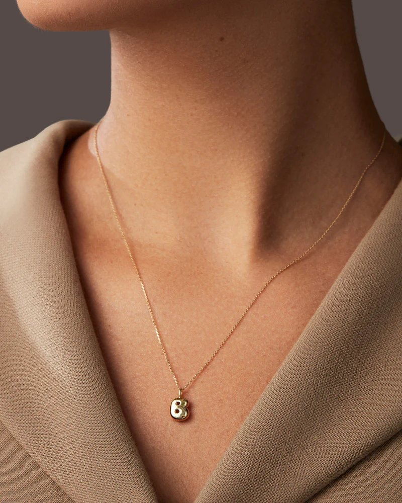 Personaliza tu estilo con joyas con iniciales / Patricia Olivares Taylhardat, joyas con iniciales, collares, pulseras, anillos, aretes, Brook y York, Catbird, Zoe Lev