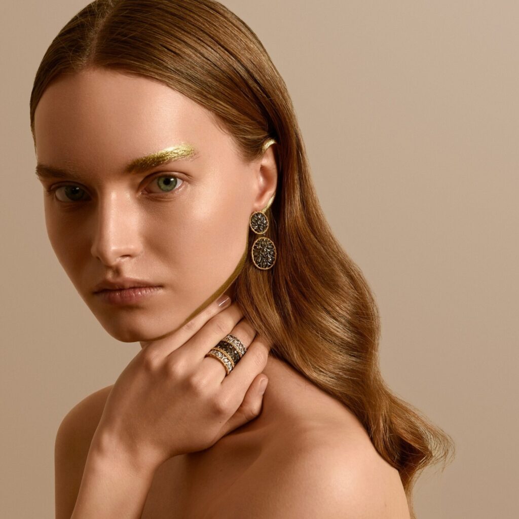 Ramage por Buccellatti, una oda natural al renacimiento / Patricia Olivares Taylhardat, Ramage, Buccellatti, renacimiento, colección, metal, brazaletes, pendientes, anillos, colgantes, oro blanco, diamantes, orlas, ojas, oro amarillo