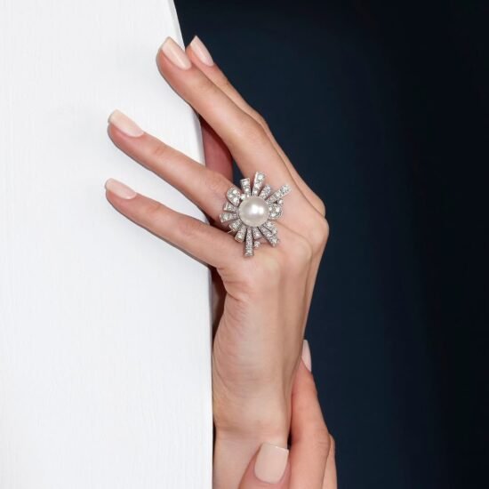 La colección Scintille de Utopía: una celebración de la elegancia y la creatividad en el mundo de la joyería / Patricia Olivares Taylhardat, colección, Scintille, Utopía, celebración, elegancia, creatividad, mundo, joyería, pieza, artesanía, atemporales, modernas, anillos, collares, pulseras, pendientes, naturaleza, sostenibilidad, joyas, individualidad, estilo, historia, regalo, capricho, magia
