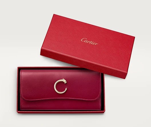 El Día de las Madres según Cartier / Patricia Olivares Taylhardat, Día de las Madres, Cartier, día, madres, amor, incondicional, mujer, importante, vidas, francesa, regalo, tierno, colección, Trinity, pendientes, oro, pulsera, aleaciones, dijes, cojín, icono, maison, Panthère, anillo, piedras preciosas, ónix, granate, tsavorita, personalizar, reloj, Ballon Bleu, acero, guilloché, cartera, Panthère C, piel, becerro, cordero, compartimentos, tarjetas, crédito, monedero, cremallera, bolsillos